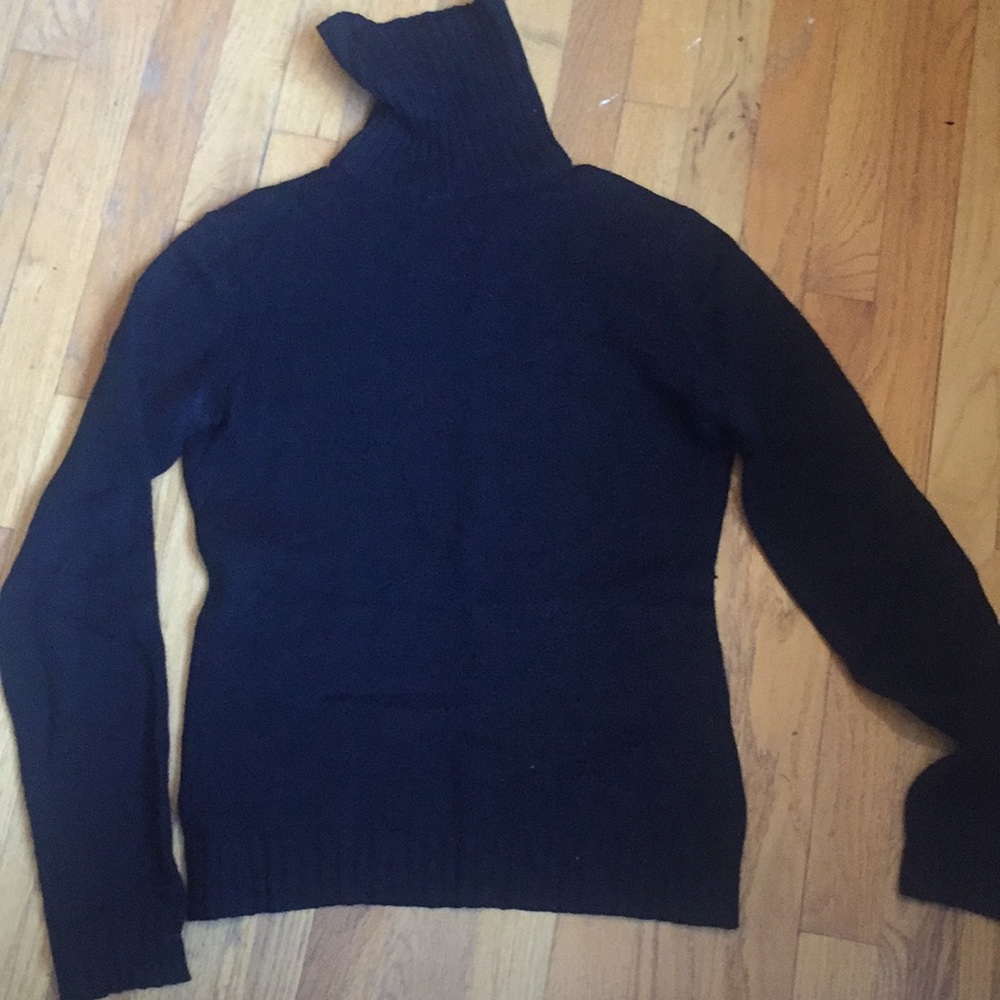 CASHMERE knit turtleneck sweater